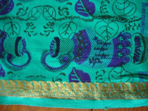 ADD ACCENT TO A ROOM WITH A SARI