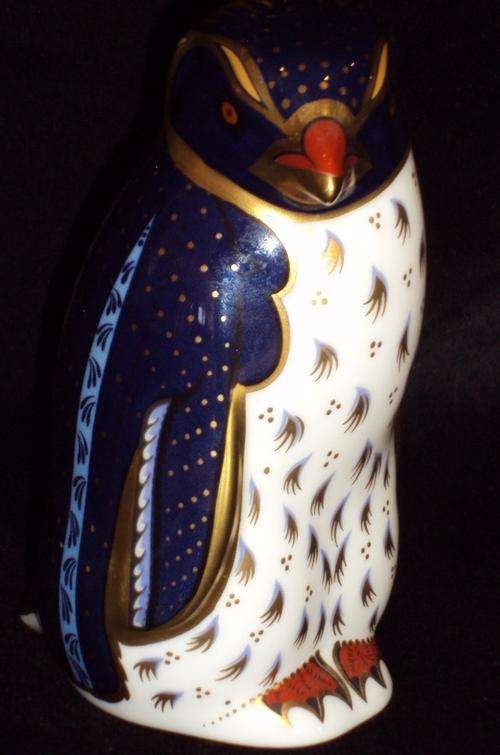 ROYAL CROWN DERBY PAPERWEIGHT