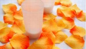 100 SILKY ROSE PETALS - TABLE CONFETTI