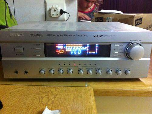 DIXON 6 CHANNEL AMP