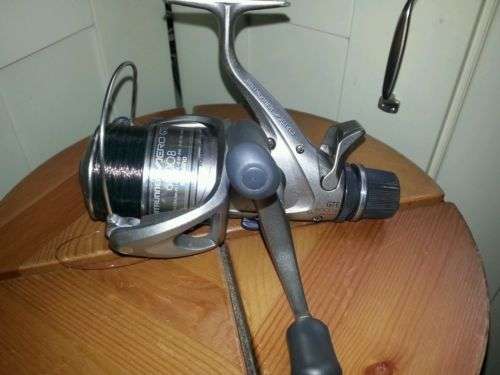 2 X SHIMANO GTE 6000 B BAIT RUNNERS WITH 1 X REEL BAG