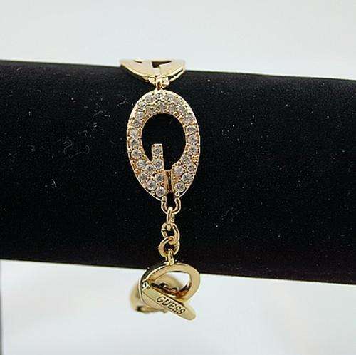 Absolutely exquisite original authentic Guess bracelet 2013 style!!!