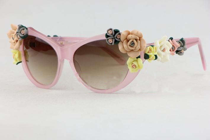 Brand new Dolce & Gabbana models of trendy flower sunglasses.