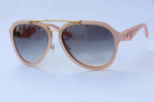 Brand new PRADA Italy stylish female stars sunglasses.