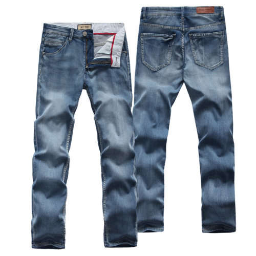 Brand new A / J 15 genuine simple models slim small straight men washed blue jeans size 32.