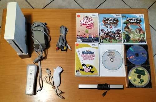 Wii Console White with x7 Wii games (Wii)
