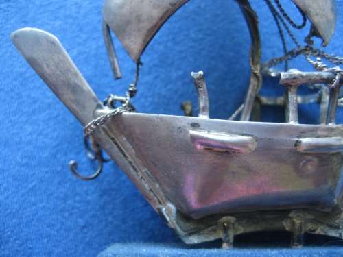 Sterling Silver Model of an Arabian Dhow stamped 925 on Blue Felt Plinth