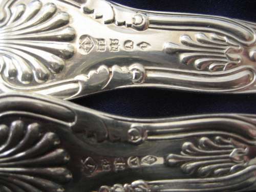 Kings Pattern Silver Plated Spoons 1 Tablespoon, 2 Soup Spoons, 2 Dessert Spoons