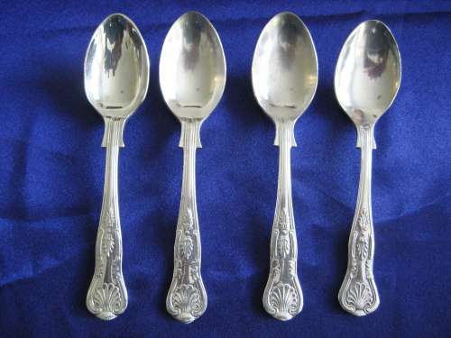 Kings Pattern Spoons Job Lot Fruit, Tea and Coffee Spoons and an Egg Spoon