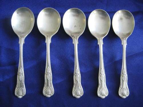 Kings Pattern Spoons Job Lot Fruit, Tea and Coffee Spoons and an Egg Spoon