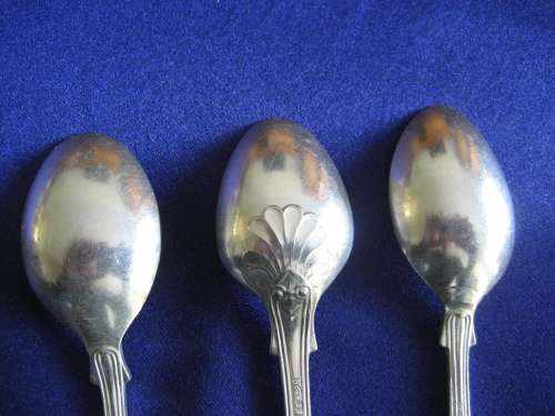 Kings Pattern Spoons Job Lot Fruit, Tea and Coffee Spoons and an Egg Spoon