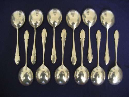 Delightful 12 Place Settings 24 Piece Silver Plated Dessert Set 12 Spoons and 12 Forks