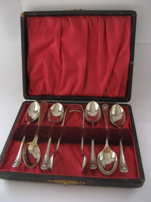 Cased Set of 6 Bead Pattern Coffee (Espresso) Spoons and Sugar Tongs Silver Plated