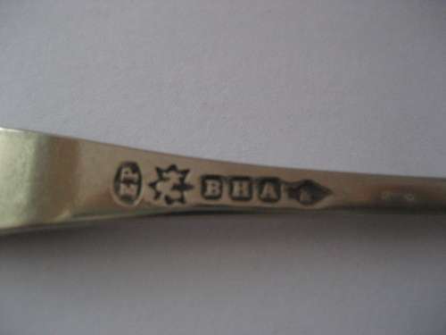 Cased Set of 6 Bead Pattern Coffee (Espresso) Spoons and Sugar Tongs Silver Plated