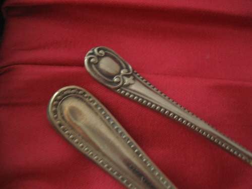 Cased Set of 6 Bead Pattern Coffee (Espresso) Spoons and Sugar Tongs Silver Plated