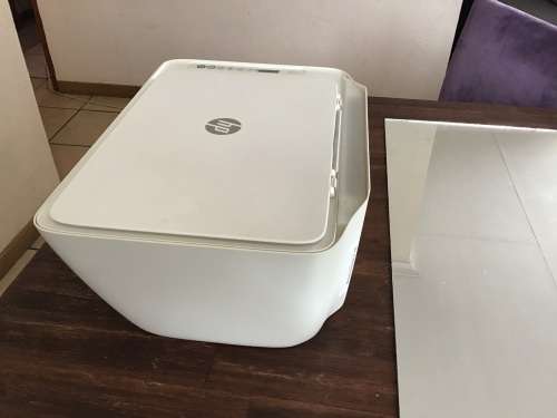 HP PRINTER WITH CARTRIDGES