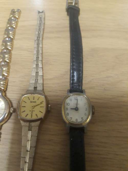Lot of 4 ladies watches