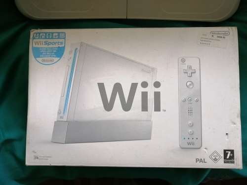 Wii Console with all accessories and balance board