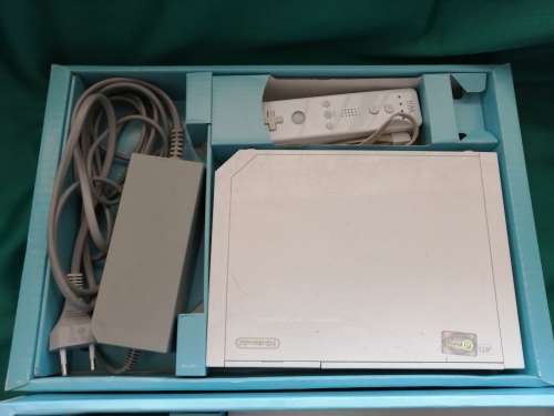 Wii Console with all accessories and balance board