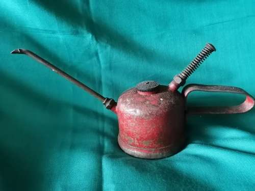 Collectable Vintage Oil Can