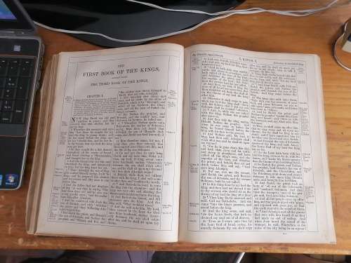 Holy Bible 1888 Old and New Testaments - Appointed to be read in churches - Oxford University Press
