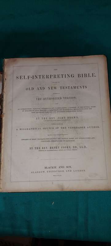 The Self-Interpreting Bible With New and Old Testaments