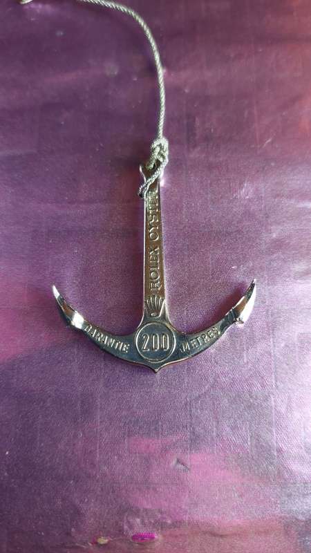 VINTAGE ROLEX SUBMARINER 200M 660 ft ANCHOR.