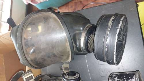 2 X Gas Masks Vispro And Auer