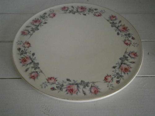 Vogue Tableware Cake Plate