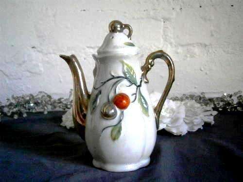 Beautiful Porcelain Tea Pot