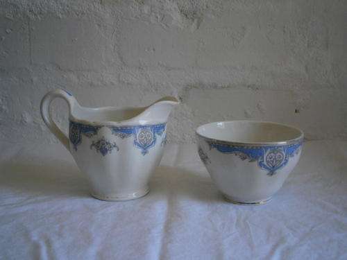Creampetal-Grindley Milk Jug & Sugar Bowl