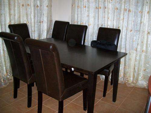 Leather Dining Roon suite for sale