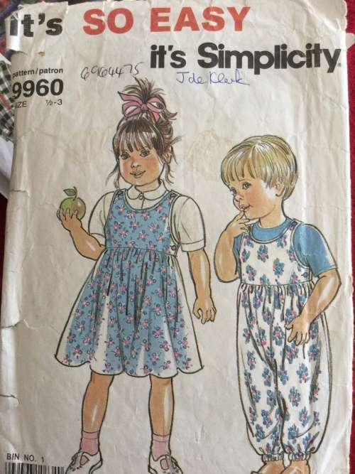 Sewing pattern Simplicity 9960, toddlers overalls and jumper, size 1/2-3