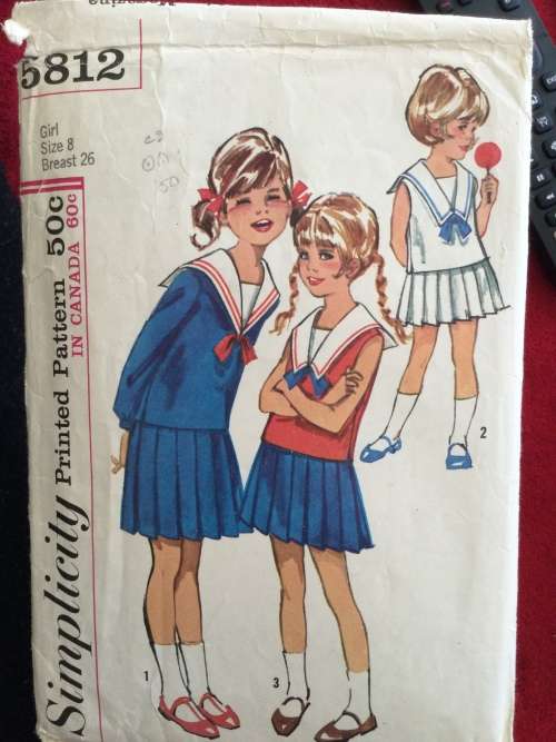 Sewing Pattern Simplicity 5812, kids ` 2 pics dress, size 8
