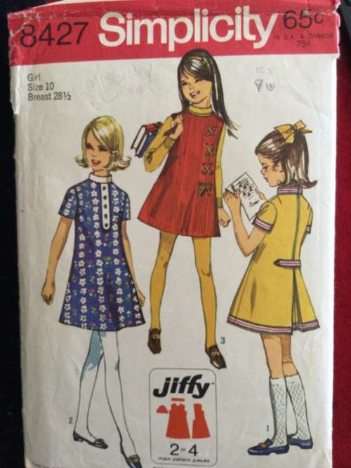 Sewing Pattern Simplicity 8427, girls dress or jumper, size 10