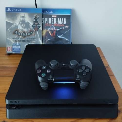 PS4 SLIM 500GB CUH-2216A + 1CONTROLLER +2GAMES