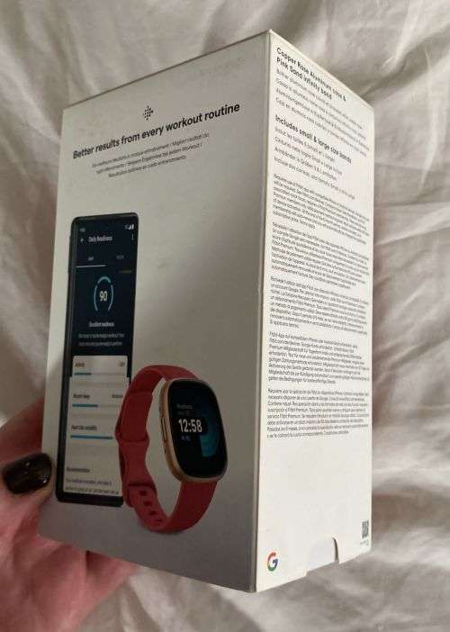 Fitbit Versa 4 (Pink Sand/ Copper Rose Aluminium)