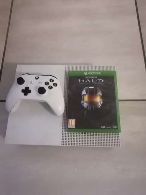 XBOX ONE S 1TB