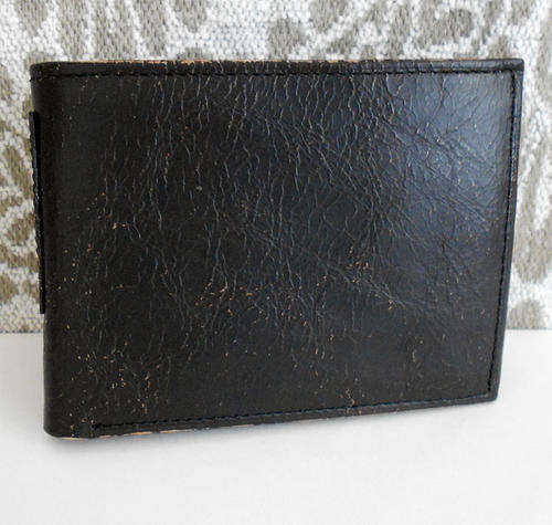 Authentic FOSSIL Mens Black Vintage-look Leather Wallet* Brand NEW*