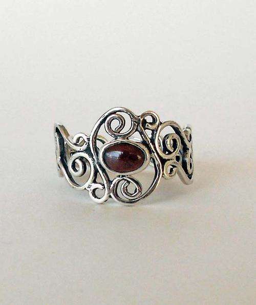 DRAKE NEON*Garnet Gemstone Ring*Spiral Band* 925 Sterling Silver*one of a kind*BRAND NEW!