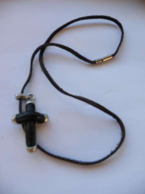 Neckless
