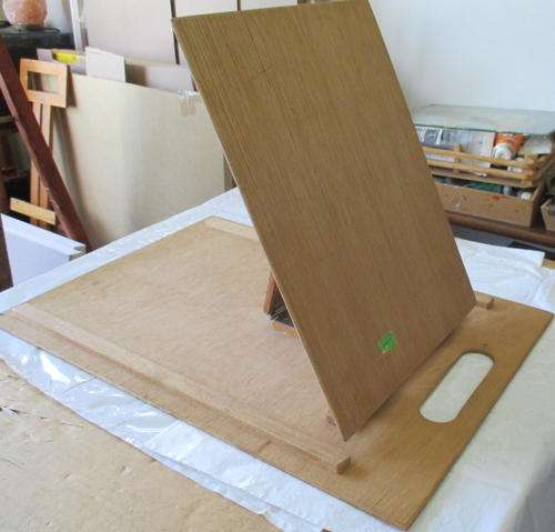 TABLE EASEL