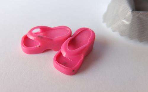 Pink Flip Flops for Barbie