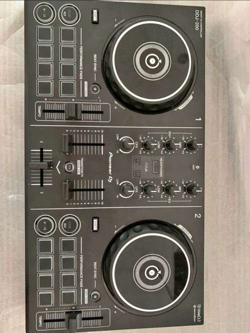 Pioneer dj controller ddj200