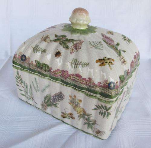 Lovely Large Ceramic Trinket Container with Lid
