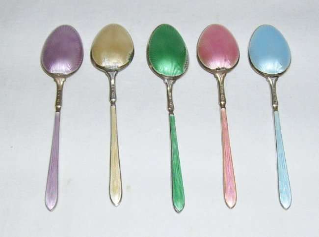 Aumy - 5 Hallmarked Tea Spoons with Enamel