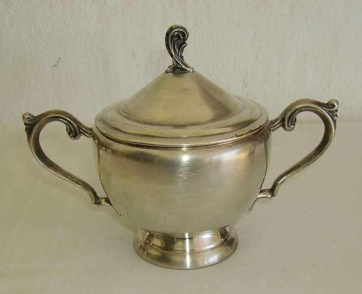 Aumy - Plated Sugar Bowl
