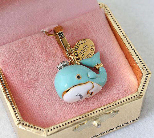 Juicy Couture 2009 Limited Edition Blue Whale Charm
