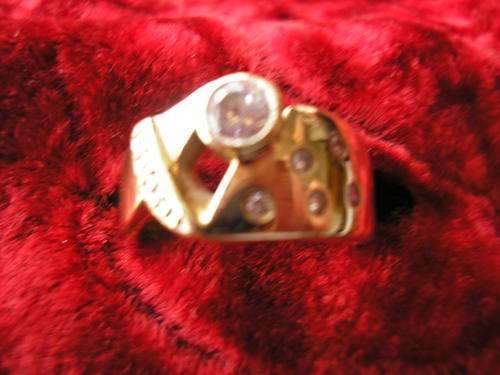 9 Ct Cubic Zirconia Dress Ring Size 7.5 (P)