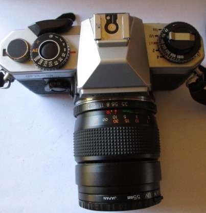 Yashica FX - D Quartz (Pre - Owned)
